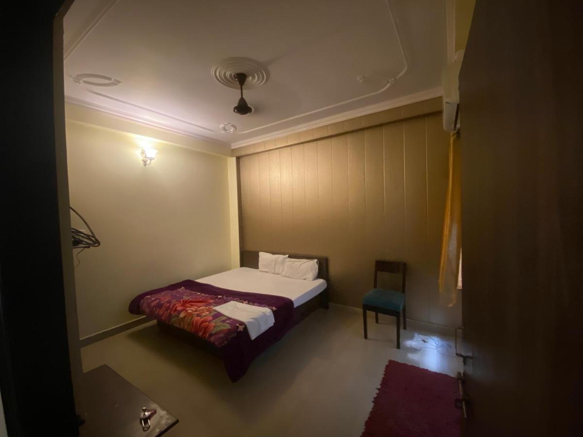 Arvi Guest House - Varanasi — Photos 2